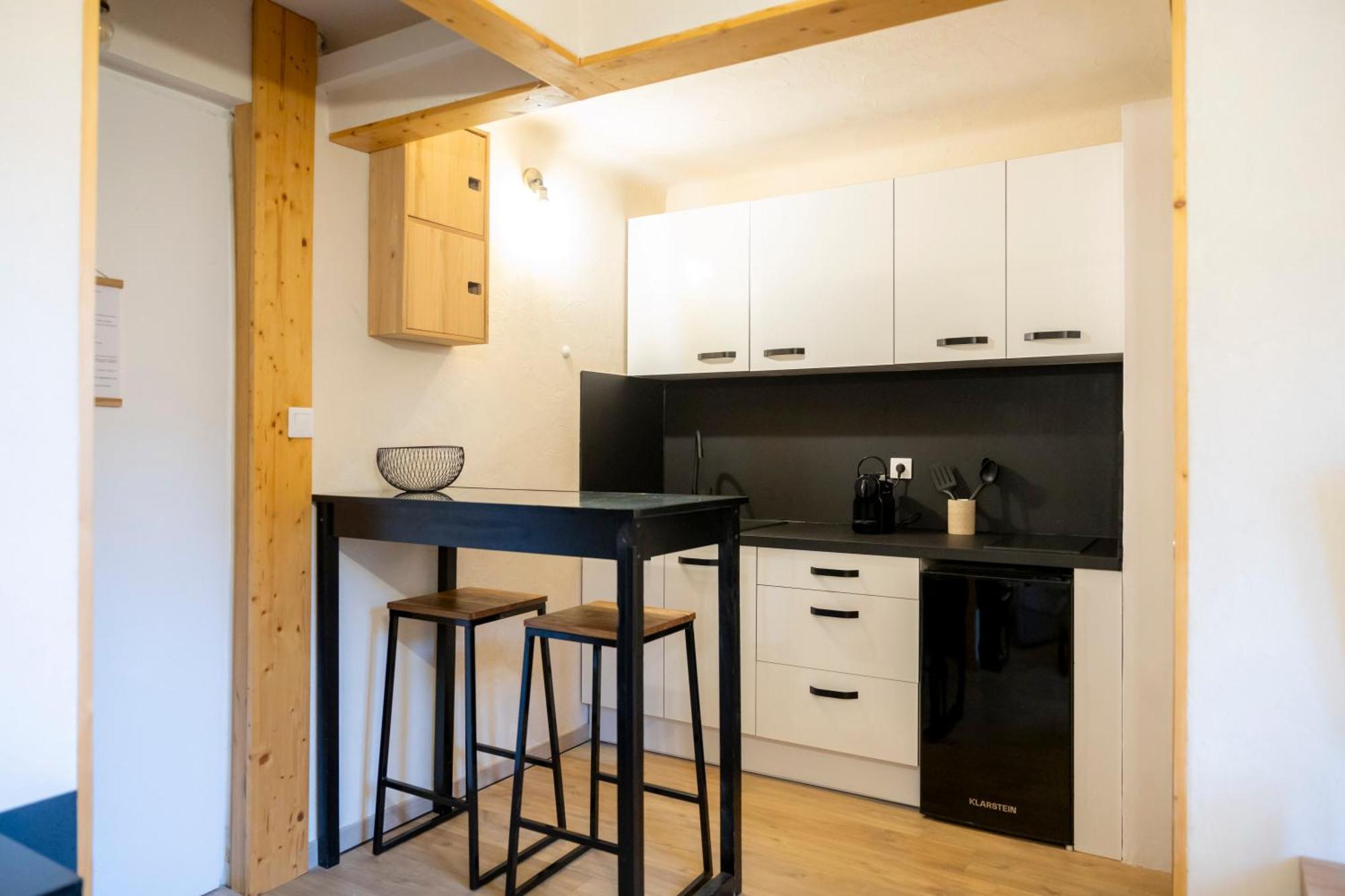 La Galleanne Studio Agreable Et Chaleureux Briançon Exteriör bild
