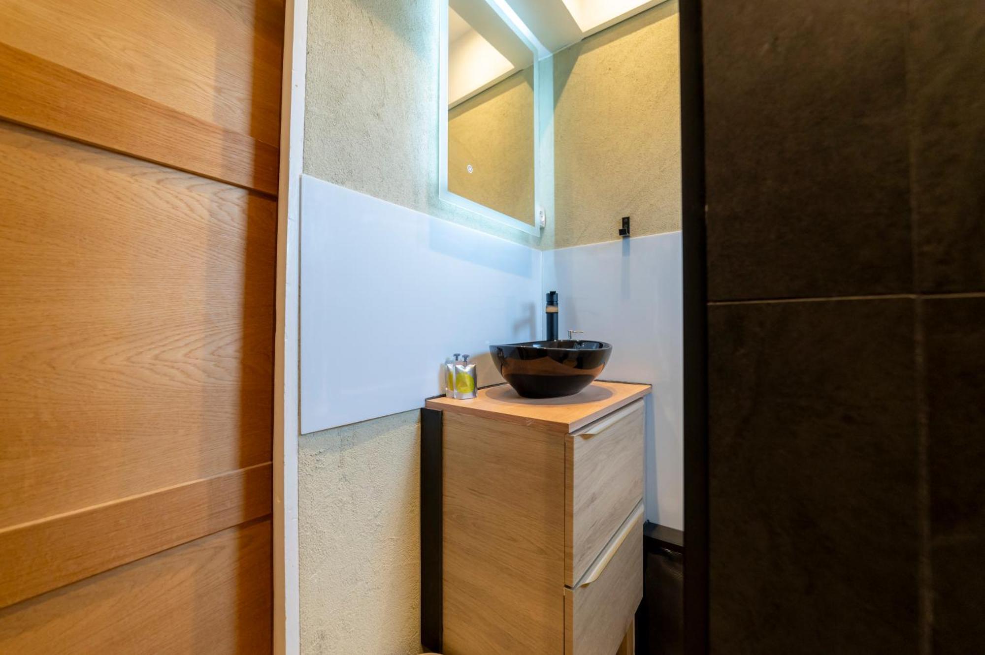 La Galleanne Studio Agreable Et Chaleureux Briançon Exteriör bild