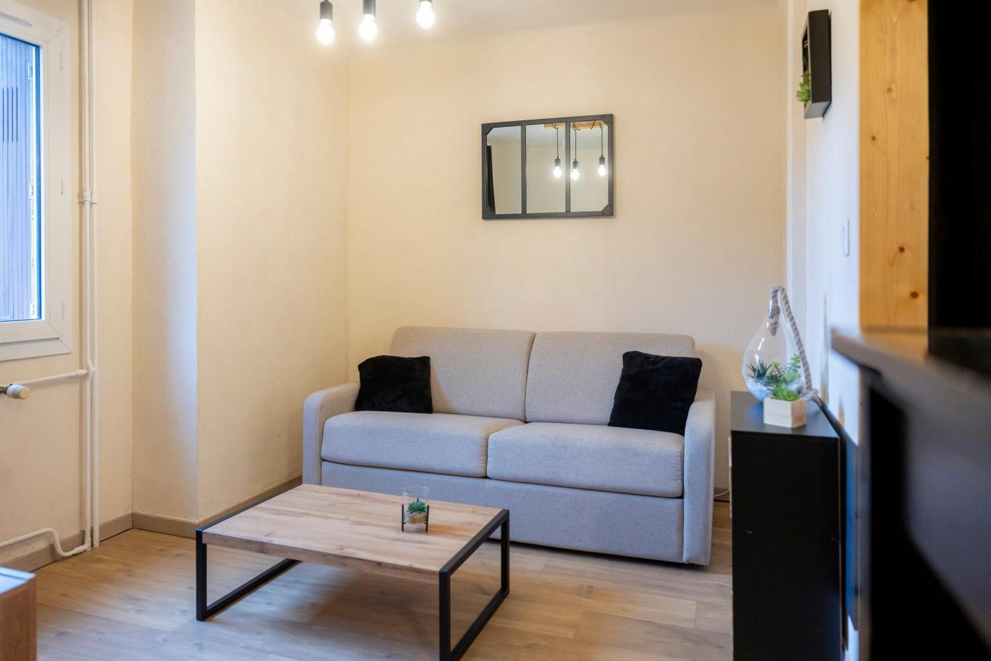 La Galleanne Studio Agreable Et Chaleureux Briançon Exteriör bild